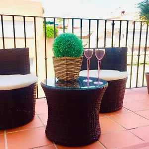  Apartamento Lovely New