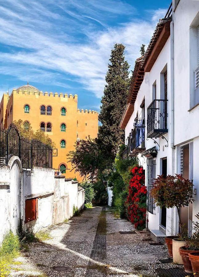 Apartment Ferienwohnung Casa Alhambra - Centro Historico Con Jardin Privado Granada