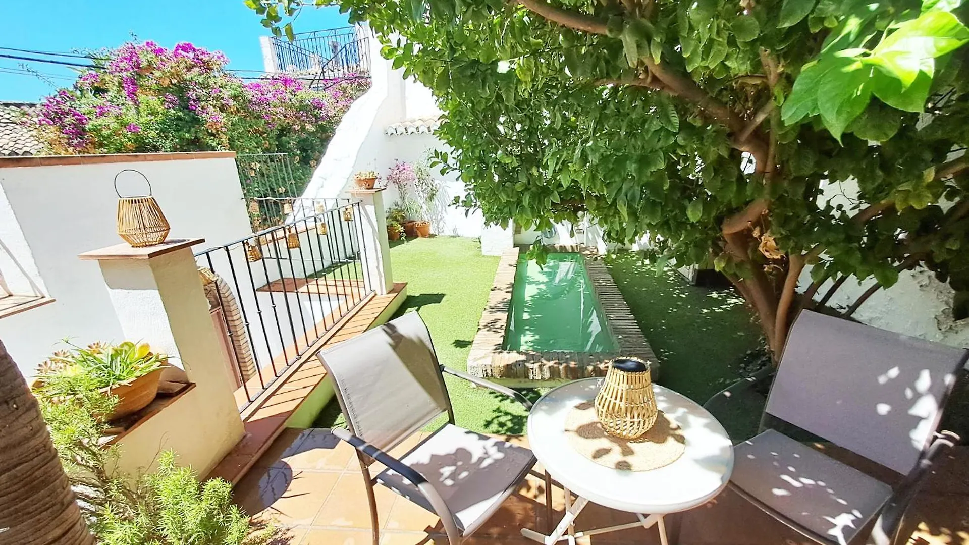 Ferienwohnung Casa Alhambra - Centro Historico Con Jardin Privado Granada